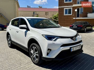 Авто Toyota Rav4 2016 № 8012059