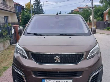 Авто Peugeot Traveller 2017 № 8012060