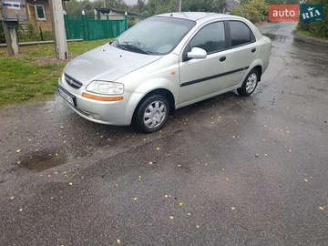 Авто Chevrolet Aveo 2005 № 8012083