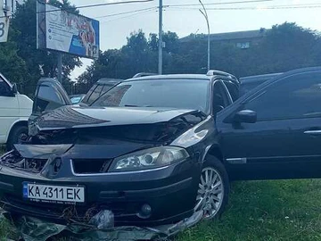 Авто Renault Laguna 2006 № 8012094
