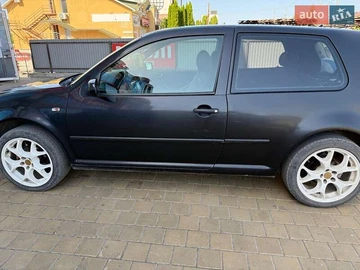 Авто Volkswagen Golf 2002 № 8012134