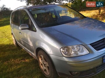 Авто Volkswagen Touran 2006 № 8012437