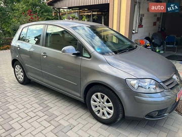 Авто Volkswagen Golf Plus 2005 № 8012486