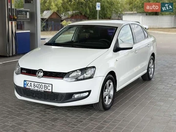 Авто Volkswagen Polo 2013 № 8012506