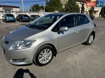 Авто Toyota Auris 2007 № 8012518