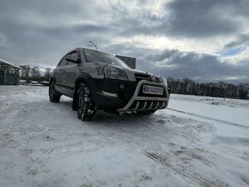 Авто Hyundai Tucson 2008 № 8012552