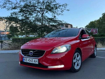 Авто Volvo V40 2013 № 8012782