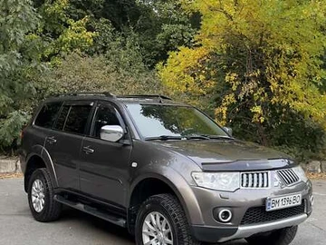 Авто Mitsubishi Pajero Sport 2011 № 8013060
