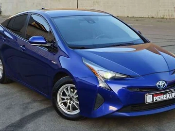 Авто Toyota Prius 2018 № 8013064