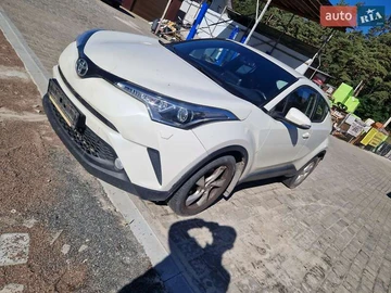 Авто Toyota C-Hr 2017 № 8013073