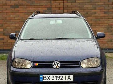 Авто Volkswagen Golf 2000 № 8013265