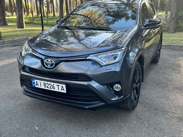 Авто Toyota Rav4 2018 № 8013273