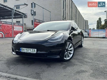 Авто Tesla Model 3 2018 № 8013418