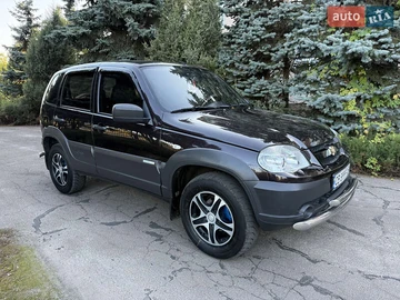 Авто Chevrolet Niva 2013 № 8013455