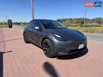 Авто Tesla Model Y 2022 № 8013660