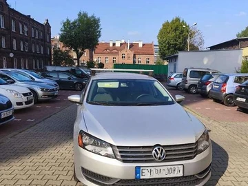 Авто Volkswagen Passat 2011 № 8014009