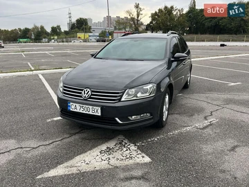Авто Volkswagen Passat 2011 № 8014108