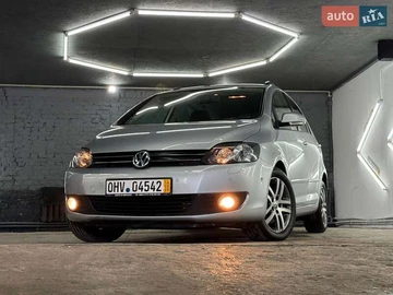 Авто Volkswagen Golf Plus 2011 № 8014141