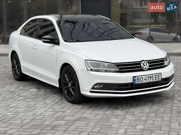 Авто Volkswagen Jetta 2014 № 8014153