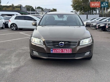 Авто Volvo V70 2016 № 8014322