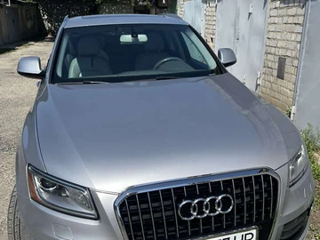 Авто Audi Q5 2015 № 8014331