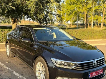 Авто Volkswagen Passat 2018 № 8014358