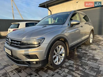 Авто Volkswagen Tiguan 2020 № 8014380