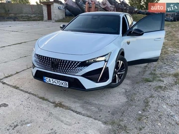 Авто Peugeot 408 2023 № 8014392