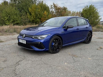 Авто Volkswagen Golf 2023 № 8014396