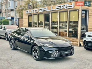 Авто Toyota Camry 2025 № 8014404