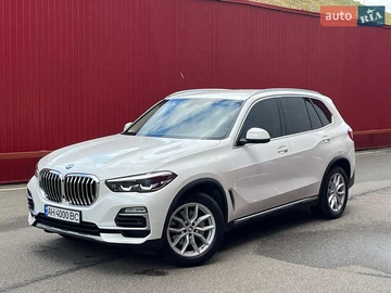 Авто BMW X5 2021 № 8014413