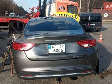 Авто Chrysler 200 2014 № 8014431