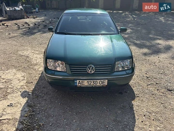 Авто Volkswagen Bora 2002 № 8014478