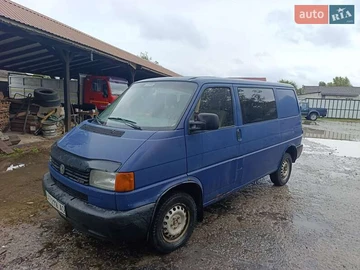 Авто Volkswagen Transporter 2000 № 8014708