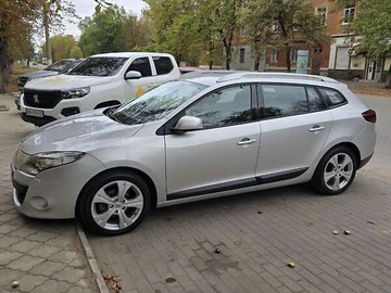 Авто Renault Megane 2009 № 8014764