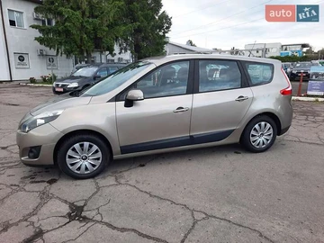 Авто Renault Grand Scenic 2010 № 8014793