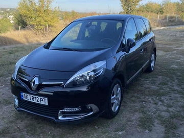 Авто Renault Grand Scenic 2015 № 8014798