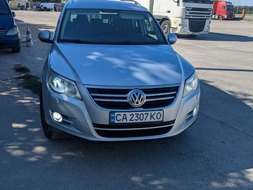 Авто Volkswagen Tiguan 2011 № 8014933