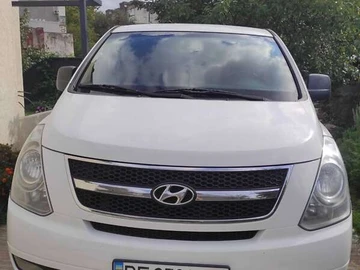 Авто Hyundai H-1 2012 № 8014955