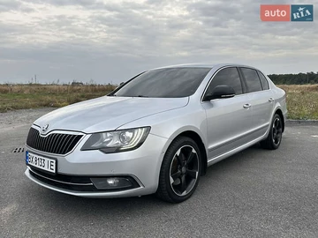Авто Skoda Superb 2013 № 8014965