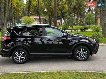Авто Toyota Rav4 2017 № 8015105