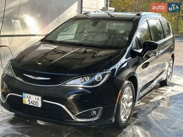 Авто Chrysler Pacifica 2016 № 8015118