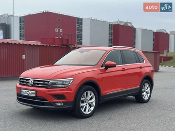 Авто Volkswagen Tiguan 2018 № 8015143