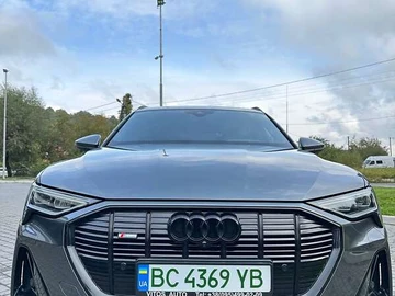 Авто Audi E-Tron Sportback 2020 № 8015169