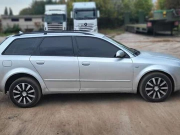 Авто Audi A4 2004 № 8015347