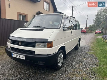 Авто Volkswagen Transporter 2000 № 8015528
