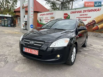 Авто KIA Ceed 2009 № 8015556