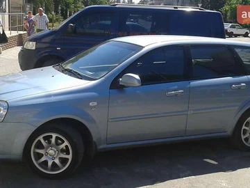 Авто Chevrolet Lacetti 2010 № 8015558