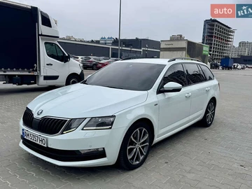 Авто Skoda Octavia 2019 № 8015902