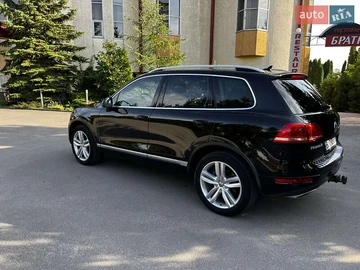 Авто Volkswagen Touareg 2012 № 8015936